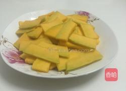 南瓜炒肉片的做法图解1