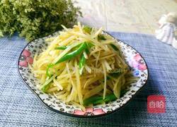 青椒土豆丝的做法图解1