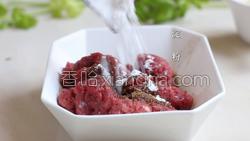 芹菜牛肉末的做法图解4