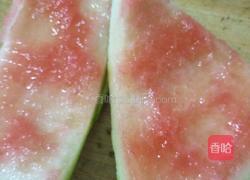 凉拌西瓜皮的做法图解1
