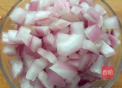 咖喱土豆肉片的做法图解2