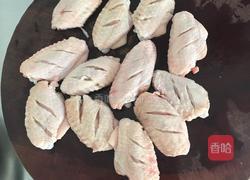 蘇氏焖鸡翅的做法图解1