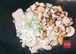 杏鲍菇爆炒淡菜肉的做法图解6