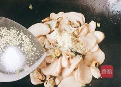 杏鲍菇爆炒淡菜肉的做法图解7