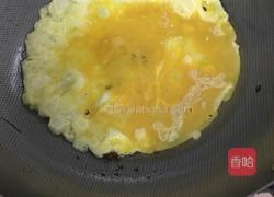 洋葱炒鸡蛋的做法图解2