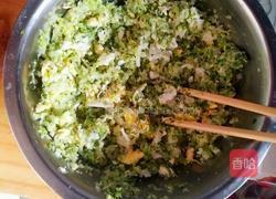 白菜虾仁饺子的做法图解9