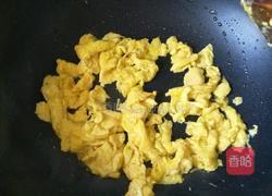 韭菜炒鸡蛋的做法图解8