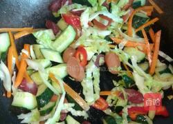 素菜炒腊肠的做法图解4