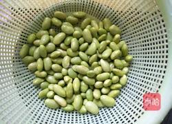 鸭胗炒毛豆的做法图解2