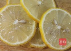 柠檬菊花冰格西瓜饮品的做法图解4