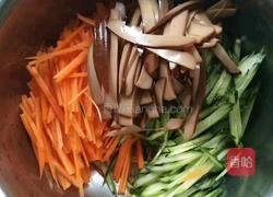 蛋定姐美食运城人最喜欢吃的凉拌三丝的做法图解2