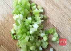 酸辣馄饨的做法图解2