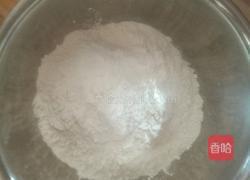 猪肉白菜饺子的做法图解1
