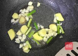 清炒花甲的做法图解4