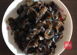 醋溜白菜木耳的做法图解2