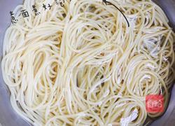 黑椒猪排意面的做法图解4