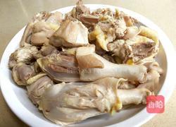 红枣枸杞炖土鸡的做法图解4