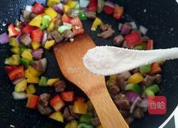 彩椒牛肉丁的做法图解10