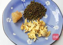 百合绿豆甜汤的做法图解1