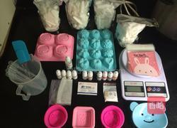DIY 手工皂的做法图解1