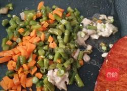 豇豆角胡萝卜肉丁打卤面的做法图解5
