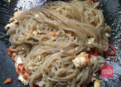 鸡蛋虾仁红椒粉丝面（中氏龙卷风面）的做法图解11