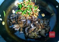 木耳肉丝的做法步骤 MjUwX2MyOjEvM15yYjI6MS84XzE4MA