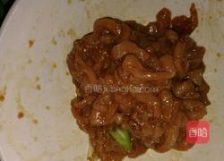 青椒韭花肉丝的做法图解1