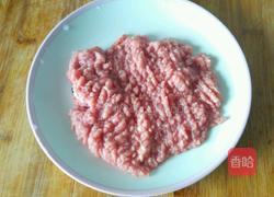肉馅鸡蛋卷的做法图解1
