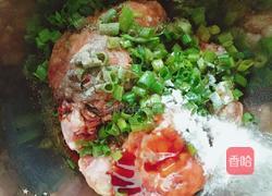 生煎包的做法图解1