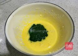 菠菜蛋糕卷的做法图解4