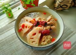 红枣莲藕大骨汤的做法图解15