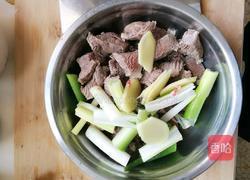 番茄牛腩的做法图解3