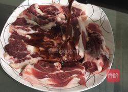 黑椒香煎牛小肋的做法图解1