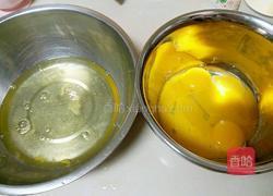 椰香抹茶花纹蛋糕的做法图解2