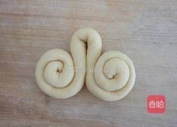 蝴蝶花卷的做法图解13