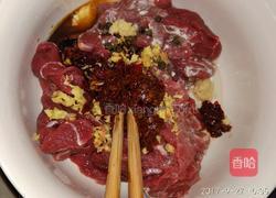 泡椒牛肉的做法图解3