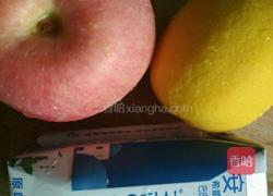 瘦身苹果酸奶的做法图解1