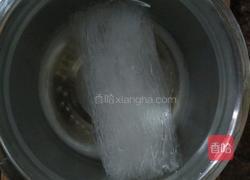 蒜蓉粉丝蒸扇贝的做法图解2