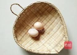 爱心蒸蛋的做法图解1
