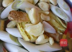 麻辣鸡爪的做法图解1