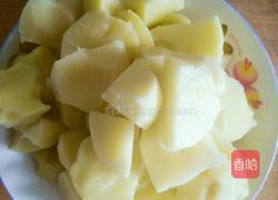 香煎土豆块的做法图解1