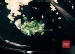 西红柿炒鸡蛋的做法图解4