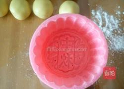 奶香枣泥月饼的做法图解16