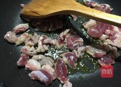 杏鲍菇炒肉的做法图解5