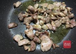 杏鲍菇炒肉的做法图解6