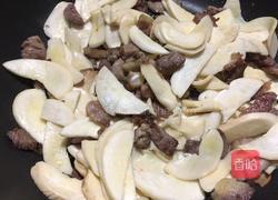 杏鲍菇炒肉的做法图解7