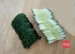 黄瓜石榴拼盘的做法图解3