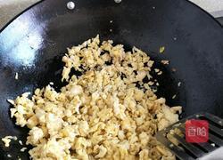 韭菜鸡蛋馅饺子的做法图解3