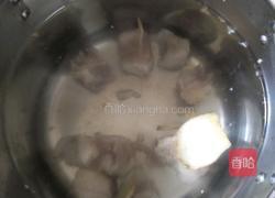 鸡骨南瓜汤的做法图解4